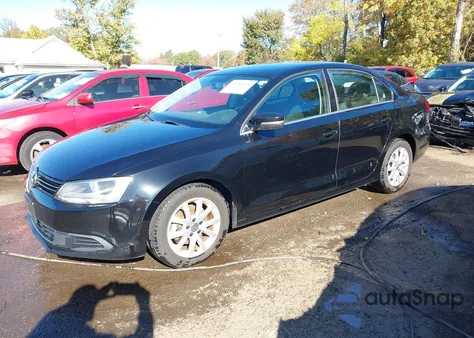2013 Volkswagen Jetta 2.5L Se z USA, uszkodzony, nr VIN 3VWDP7AJ9DM302822